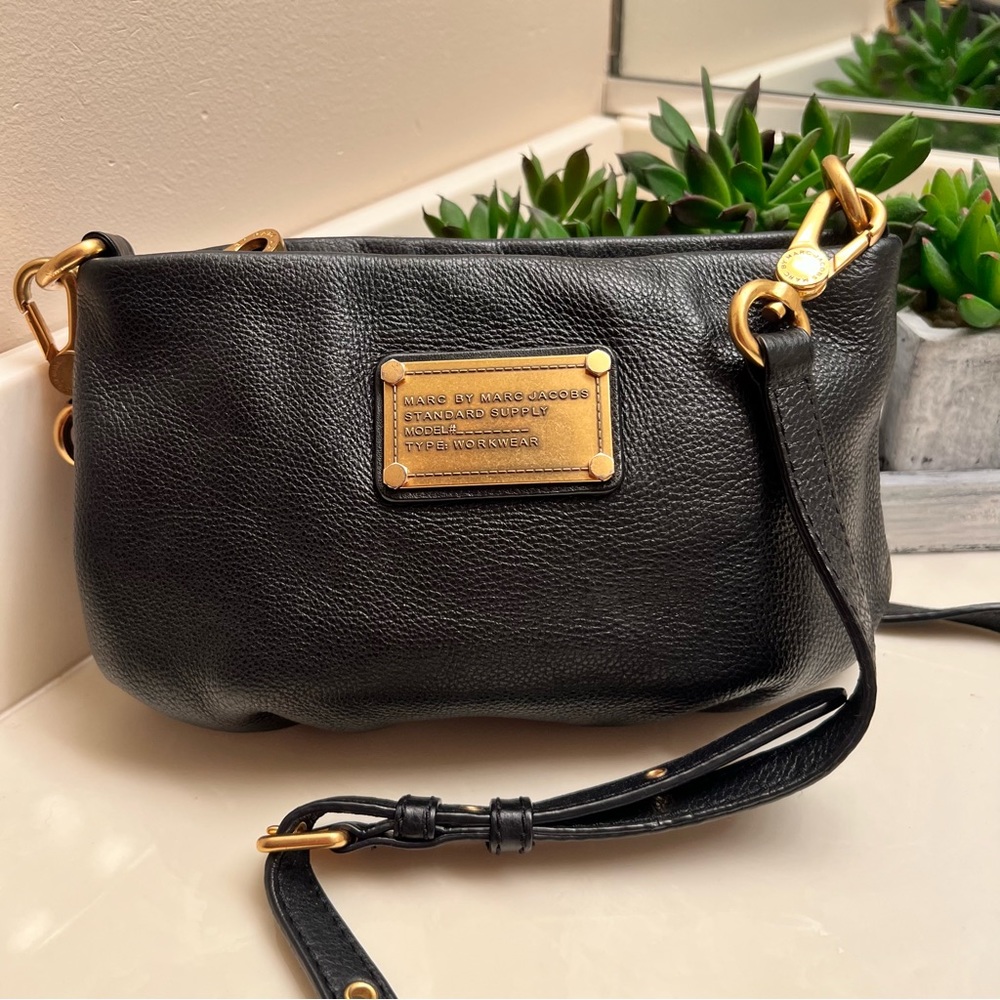 Marc by Marc Jacobs Leather Crossbody Bag - Picture 3 of 6